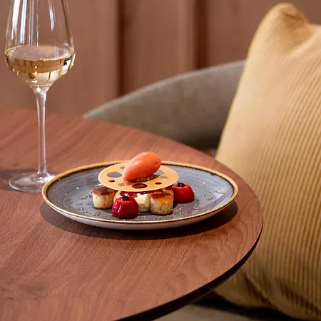 Burdigala By Inwood Hotel 5*
